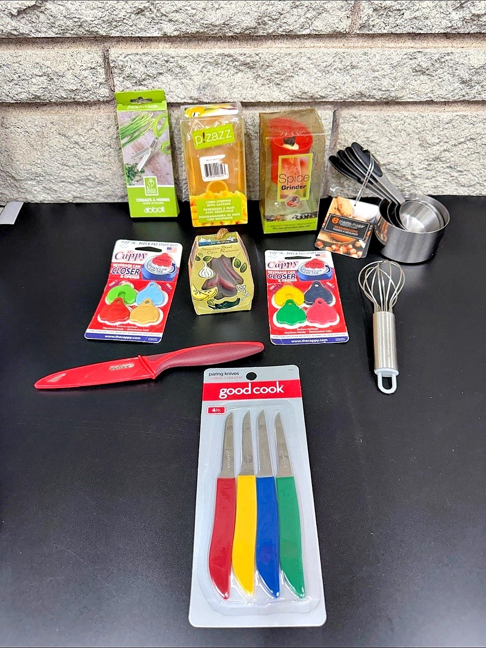 NEW Mixed Kitchen Gadget Lot – Zyliss Knife, Good Cook Knives, Herb Scissors, Me